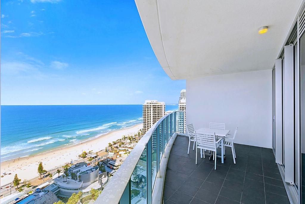 H Luxury Residence Apartments - Holiday Paradise - Luxury Two-Bedroom Apartment With Ocean Views