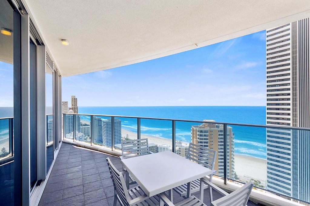 H Luxury Residence Apartments - Holiday Paradise - Luxury Two-Bedroom Apartment With Ocean Views