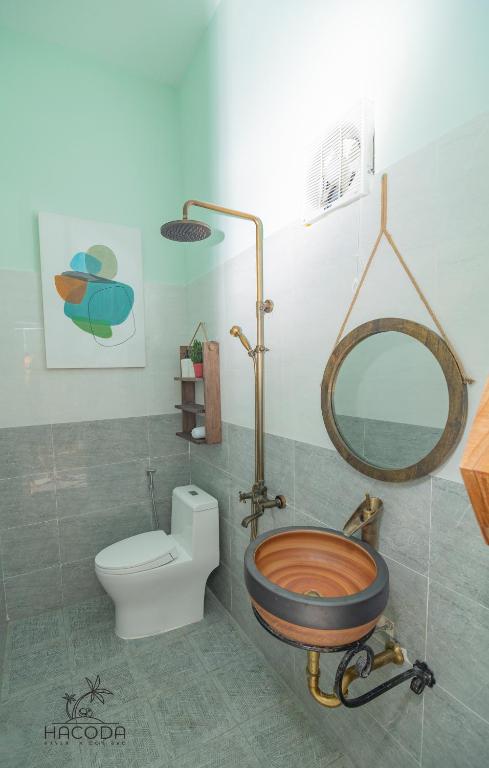 Koupelna v ubytování Hacoda Homestay