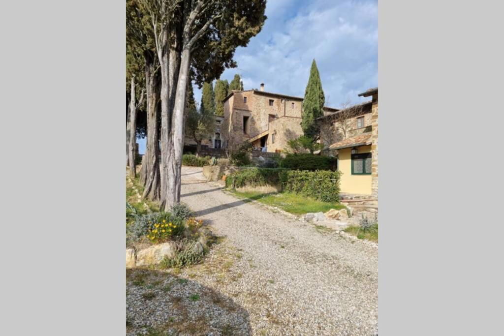 Tuscany village in S. Gimignano Volterra Siena Pisa