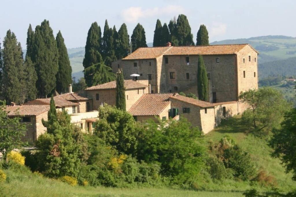 Tuscany village in S. Gimignano Volterra Siena Pisa