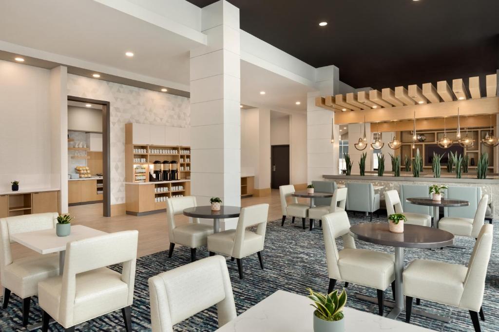Hyatt House Atlanta Perimeter Center photo