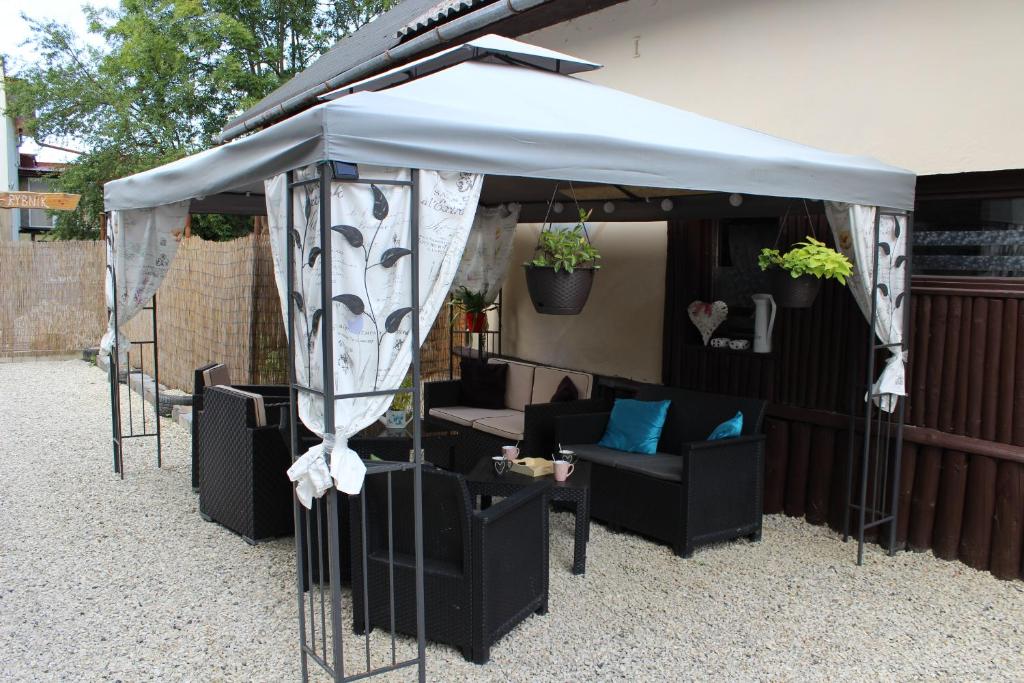 Posezení v ubytování Villa LIKE "garden-grill"