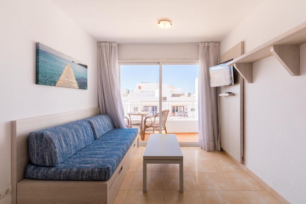 Apartamentos Avenida - MC Apartamentos Ibiza, Ibiza – Precios ...