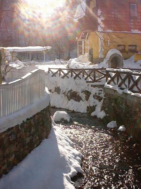 Hotel Szeleta v zimě