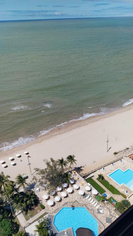  Lindo flat no Golden Beach com vista para a praia