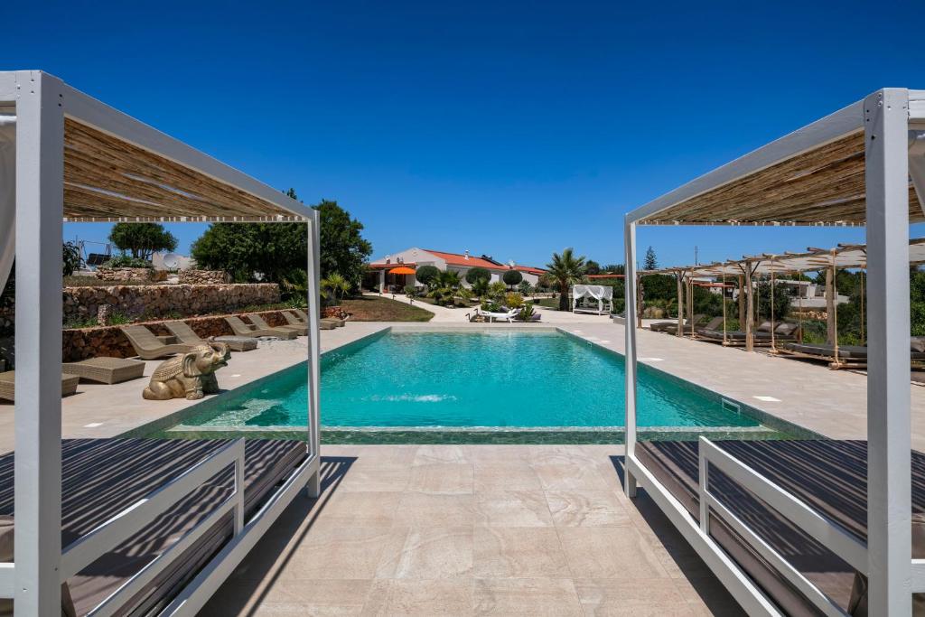 Bazén v ubytování Casa Tuia Resort nebo v jeho okolí