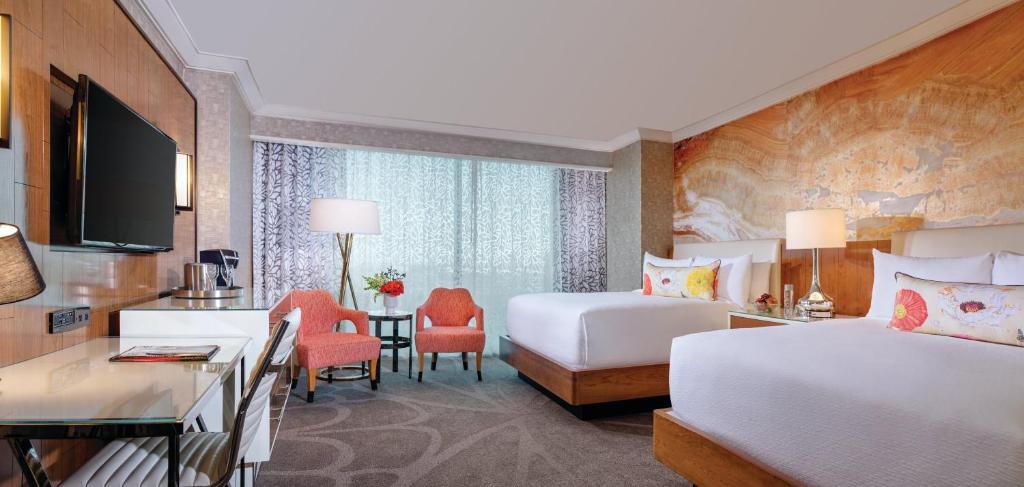 Mandalay Bay - 