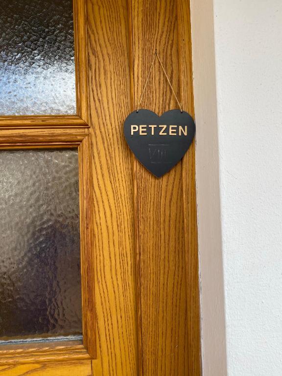 Certifikát, hodnocení, plakát nebo jiný dokument vystavený v ubytování VIII Panorama-Ferienwohnung Petzenblick