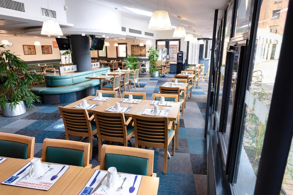Restaurace v ubytování Holiday Inn Express Arras by IHG