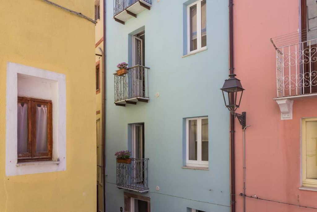 Budynek, w którym mieści się apartament