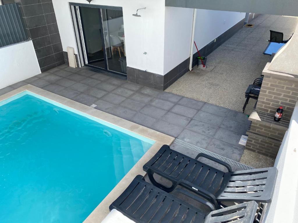 Bazén v ubytování Summer holiday nebo v jeho okolí