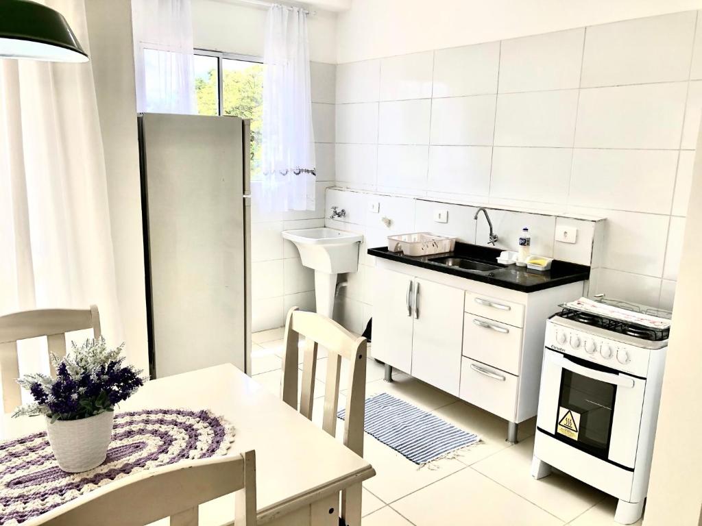  Apto Novo - Privado - 2 quartos com sala e cozinha integrada