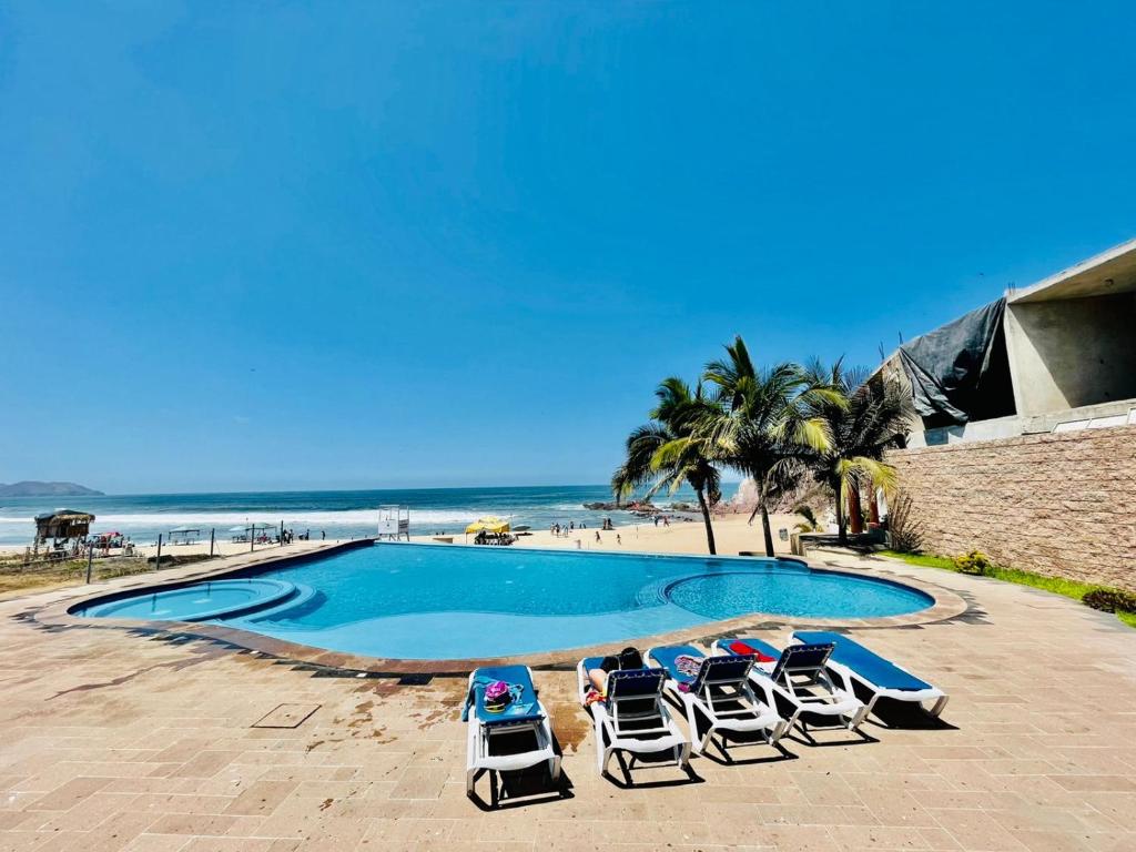 Casa turquesa pie de playa Mazatlan (Brujas), Mazatlán – Updated 2023 Prices
