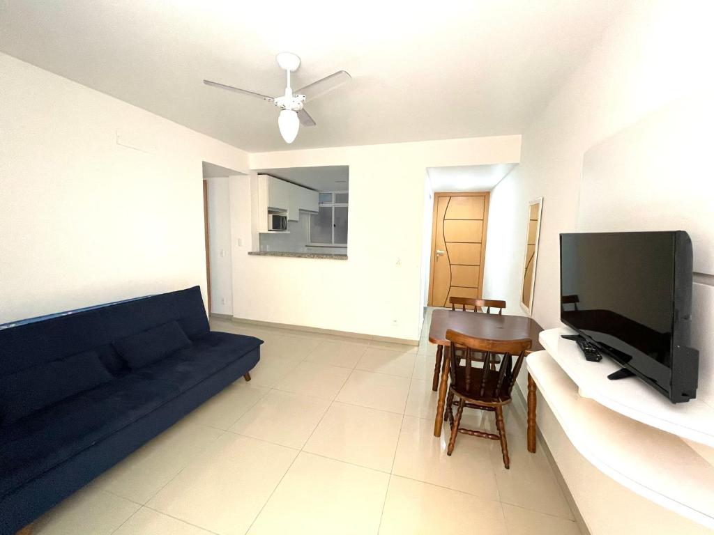  Apt BEIRA MAR COM PISCINA ATÉ 10 PESSOAS