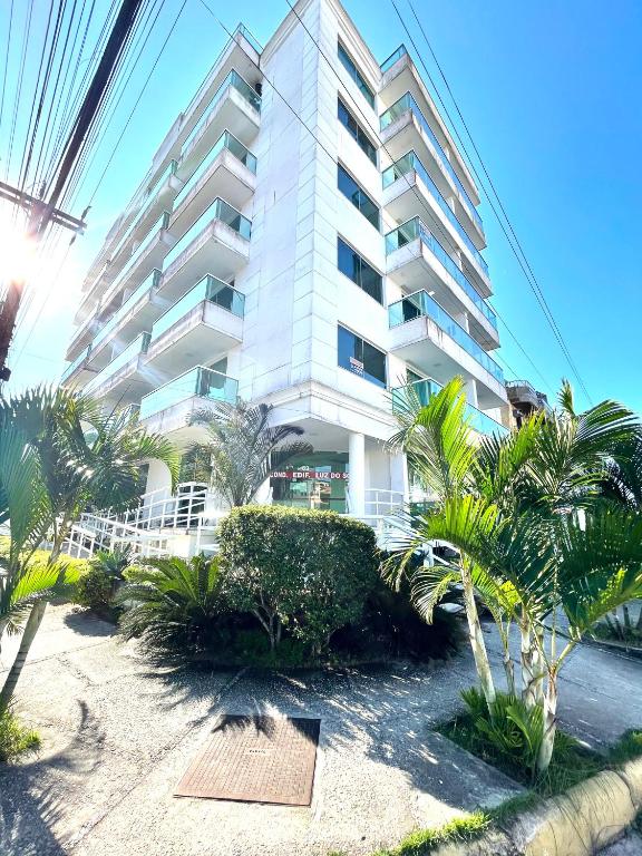  Apt BEIRA MAR COM PISCINA ATÉ 10 PESSOAS