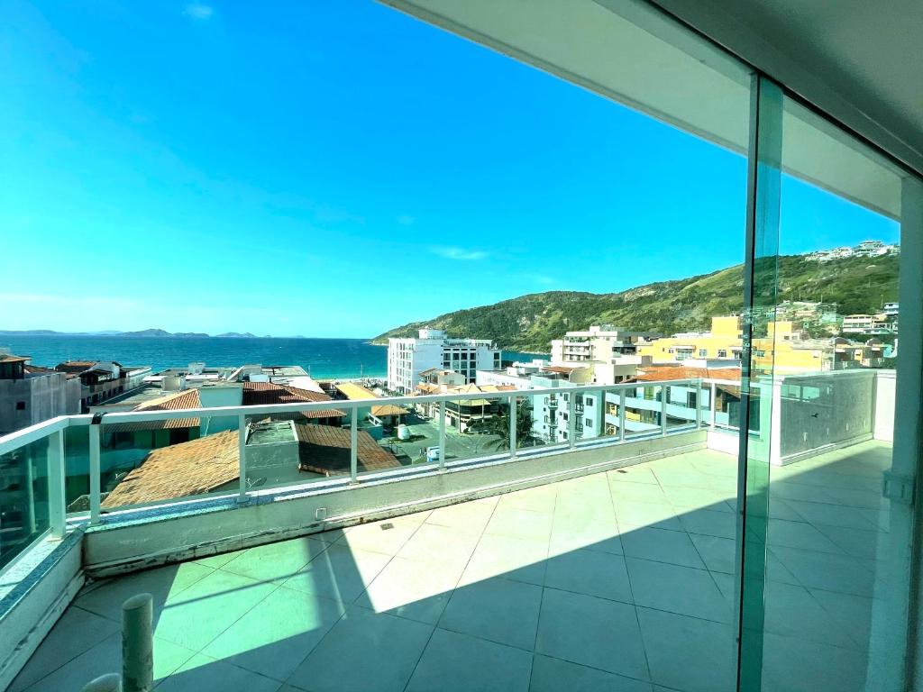 Apt BEIRA MAR COM PISCINA ATÉ 10 PESSOAS
