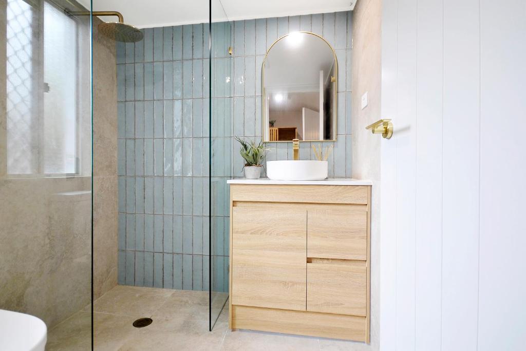 Bay of Palms - Resim 27