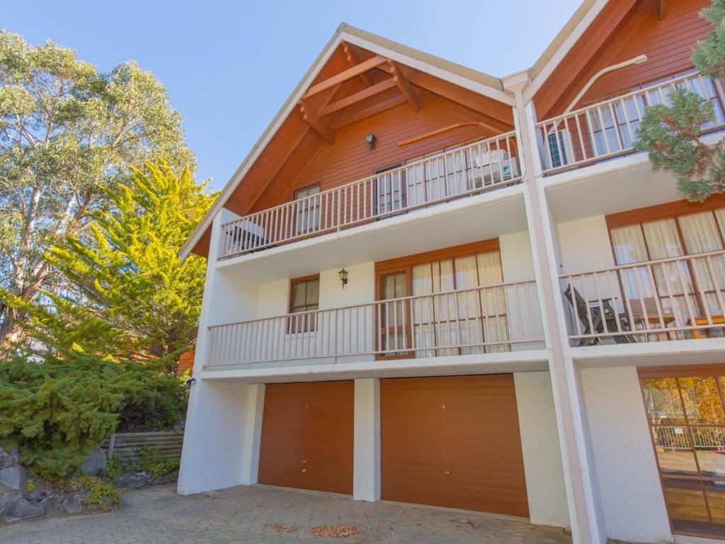 Misty Gables 2 24 Townsend St, Jindabyne (updated prices 2024)