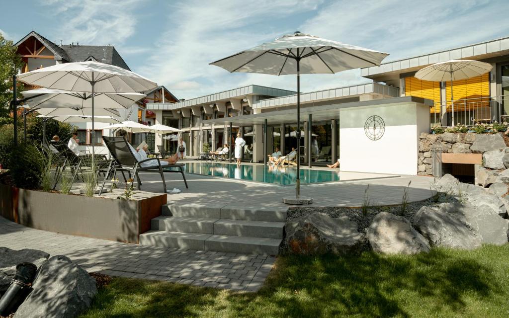 Bazén v ubytování MICHELS Wellness- & Wohlfühlhotel nebo v jeho okolí