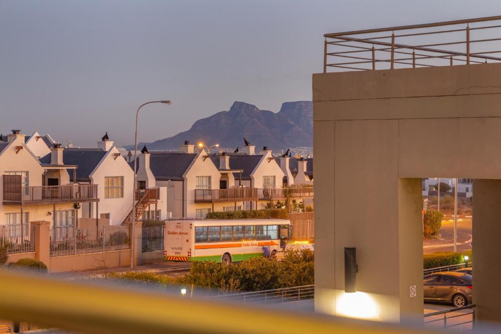 Gallery image ng Seaside Village by HostAgents sa Cape Town