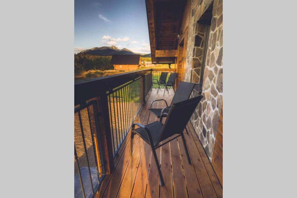 Balkón nebo terasa v ubytování Chalet Zuberec