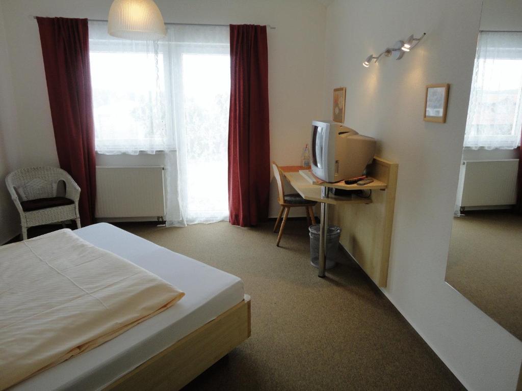 Landgasthof Traube - Single Room