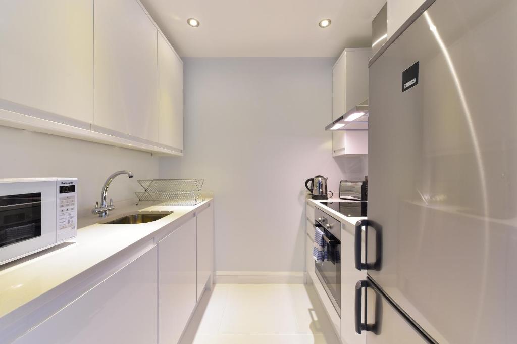 Kuchyň nebo kuchyňský kout v ubytování Liverpool Street City Living