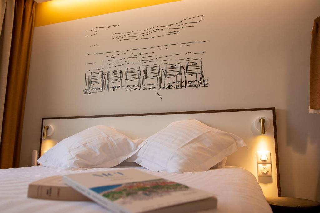 Hotel du Pin Nice Port - Resim 25