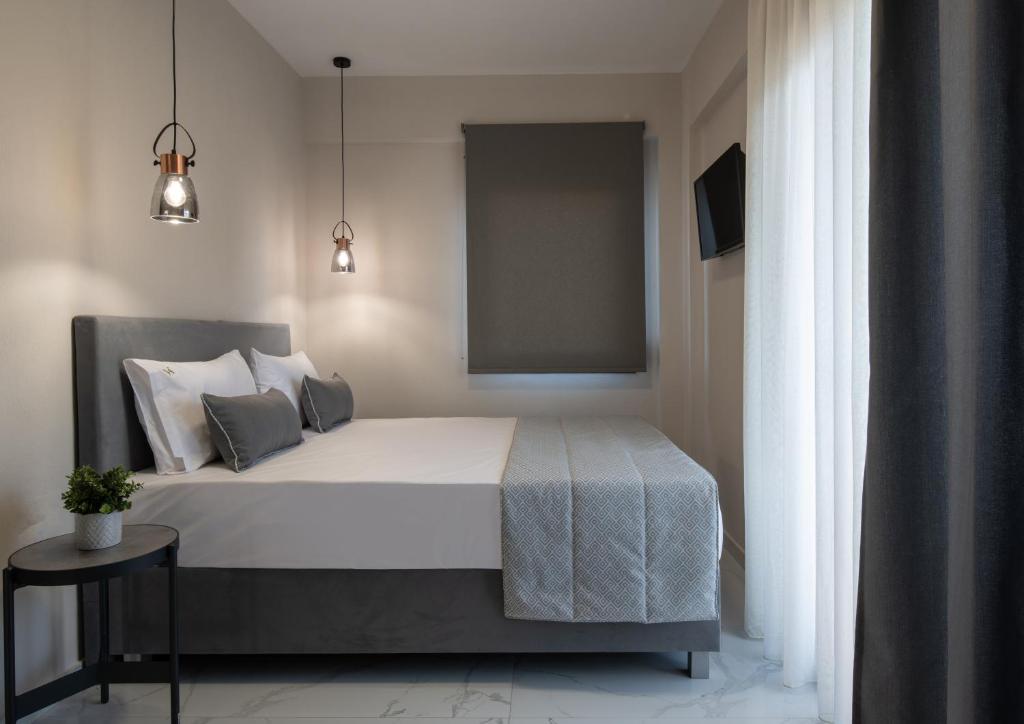 VagAthan - Lux Holidays - Doppelzimmer Mit Poolblick