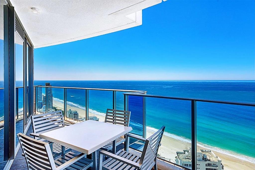 H Luxury Residence Apartments - Holiday Paradise - Luxury Two-Bedroom Apartment With Ocean Views
