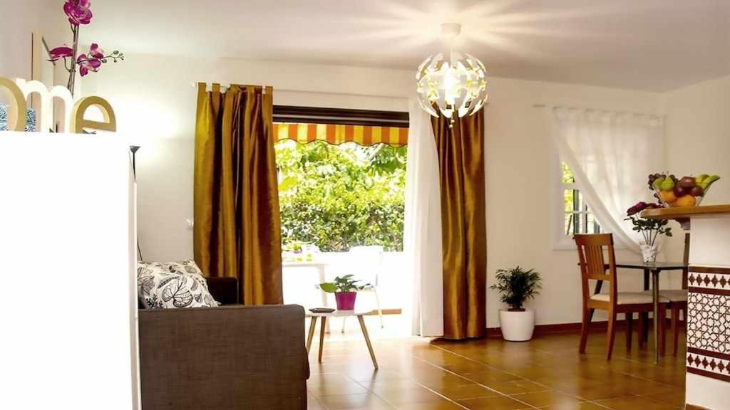 Fotografie z fotogalerie ubytování Apartamento con jardín y piscina B v destinaci Puerto de la Cruz