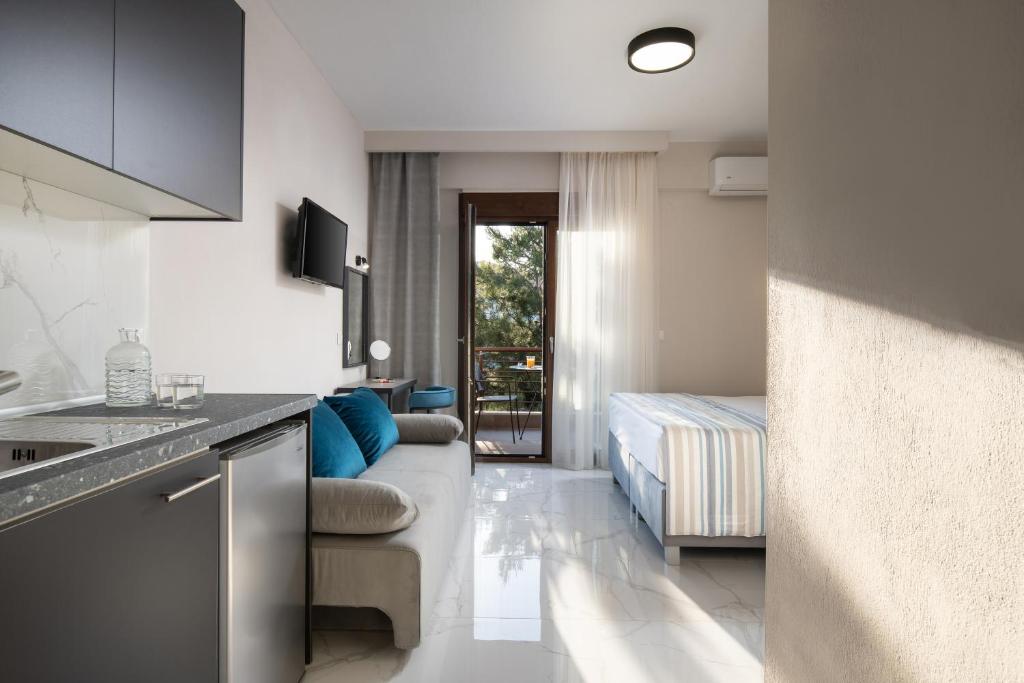 VagAthan - Lux Holidays - 19