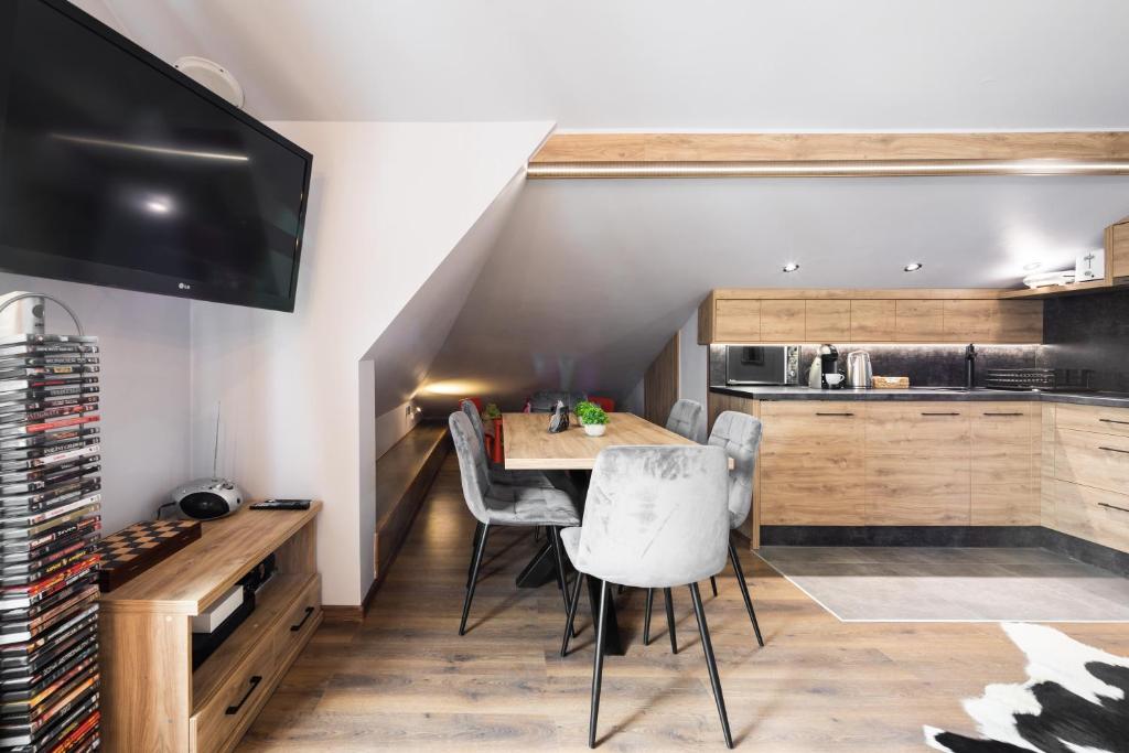 Kuchyňa alebo kuchynka v ubytovaní Apartament Top Zakopane