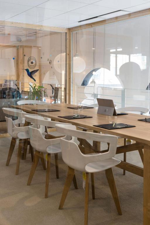 Hotel du Pin Nice Port - Resim 36