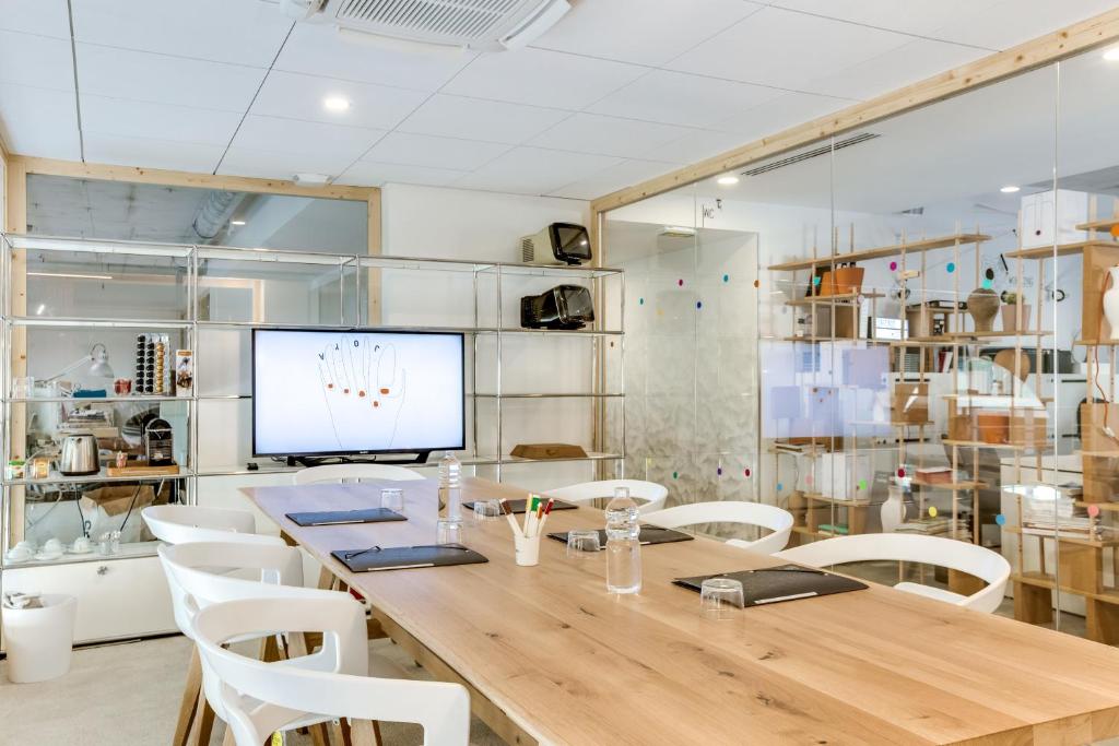 Hotel du Pin Nice Port - Resim 2