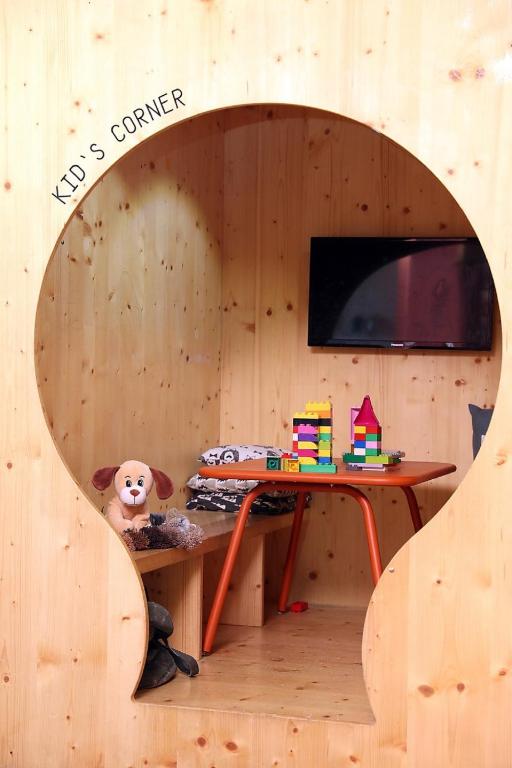 Hotel du Pin Nice Port - Resim 8