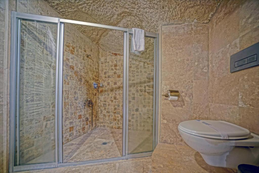 Elysee Cave House - 7