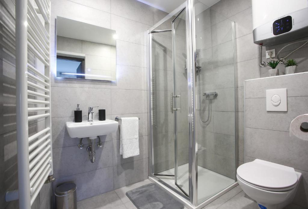 Kúpeľňa v ubytovaní Imperium Rooms Zagreb Airport