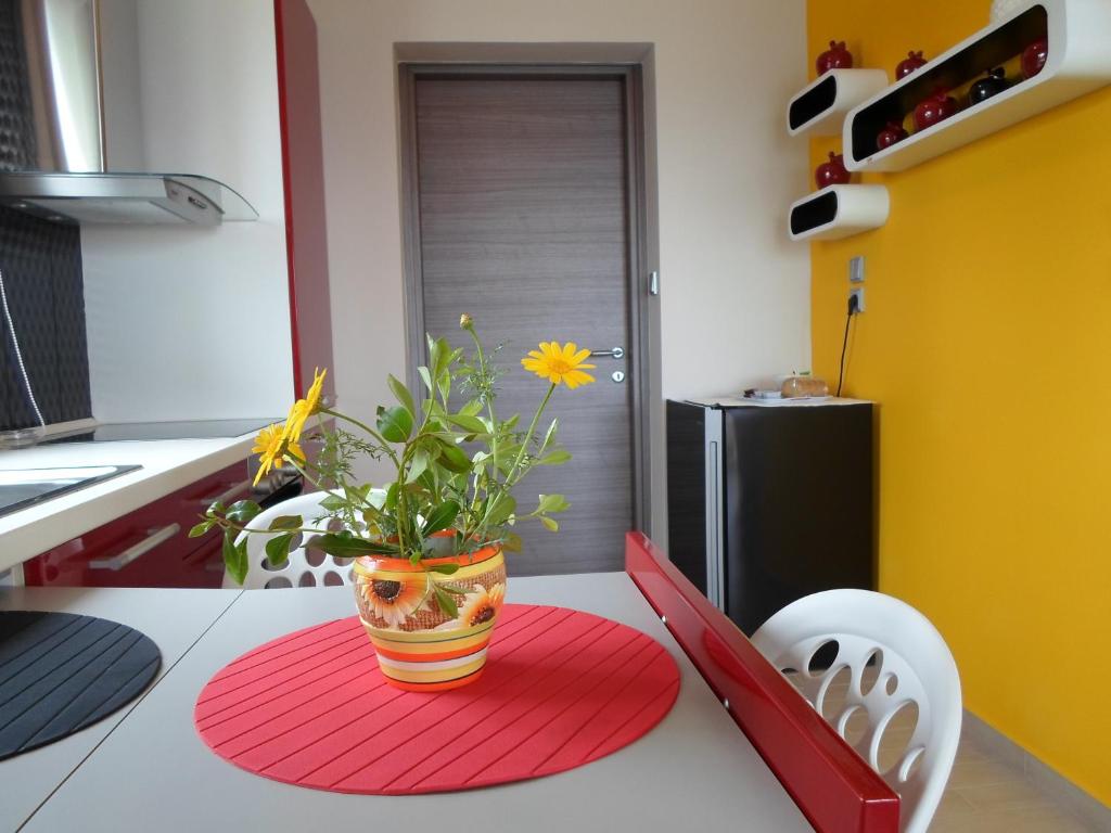 Kép Villa Terra del Nonno with Sea Views & Pool szállásáról Gáioszban a galériában