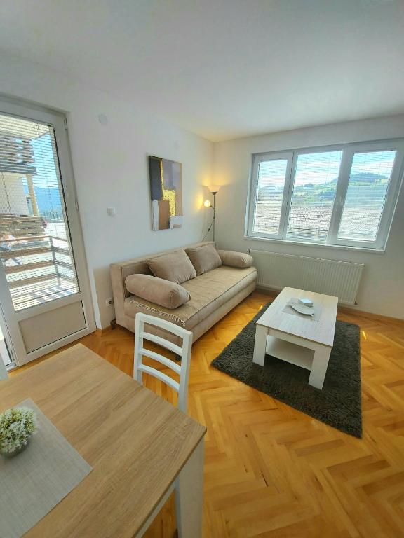 Posezení v ubytování Apartmani Tarsko Jezero Nova Vezanja