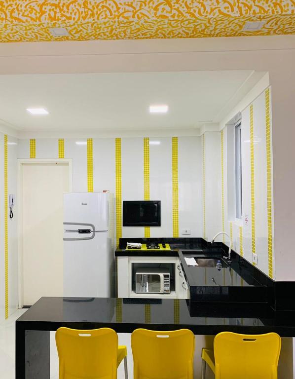  Apartamentos no Guarujá - Pitangueiras