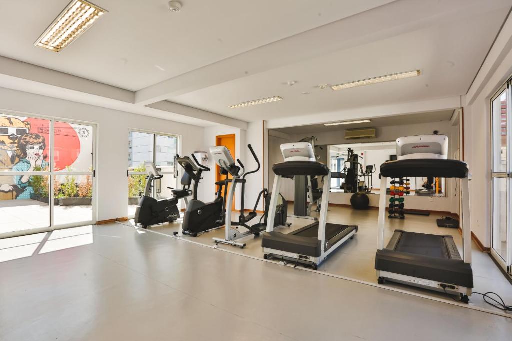 Fitness centrum a/nebo fitness zařízení v ubytování Hotel Euro Suite Curitiba Batel By Nacional Inn