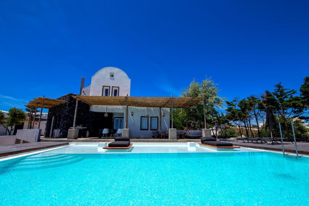 A&amp;V Sea View Villa photo photo 3