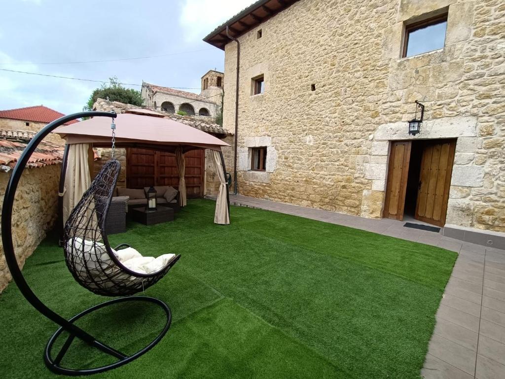 CASA RURAL PALACIO LOS LABREQUINES, Villacomparada de Rueda ...