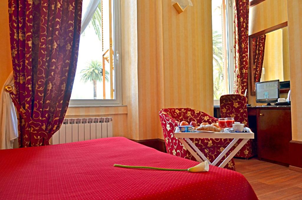 TV a/nebo společenská místnost v ubytování Hotel Miro'