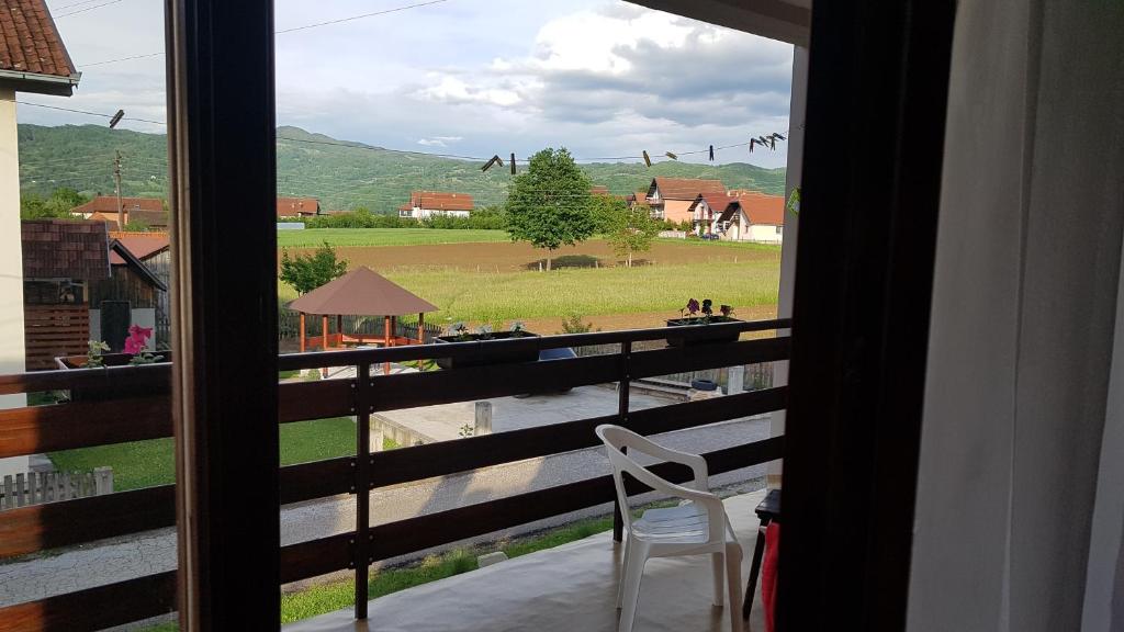Nespecifikovaný výhled na hory nebo výhled na hory při pohledu z apartmánu