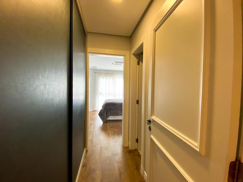 DUPLEX COM 03 SUITES EM GRAMADO  DUPLEX COM 03 SUITES EM GRAMADO