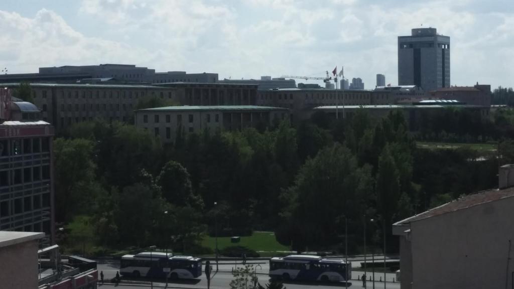 Nespecifikovaný výhled na destinaci Ankara nebo výhled na město při pohledu z hotelu
