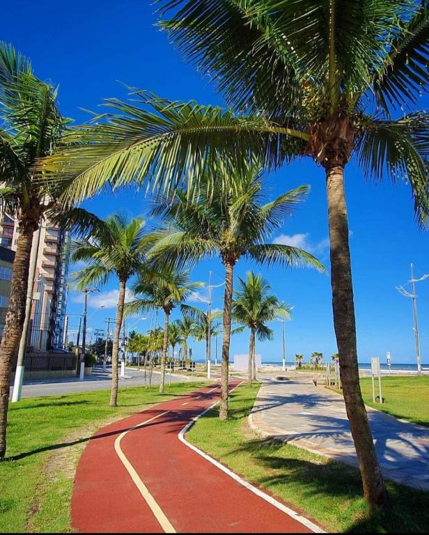  Cantinho do Churrasco - Varanda Gourmet a 60 mts praia